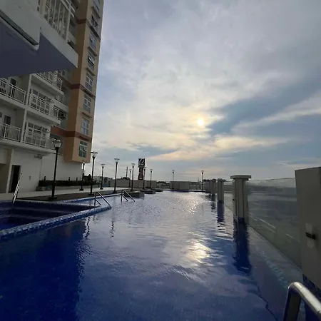 Condo In Fairview